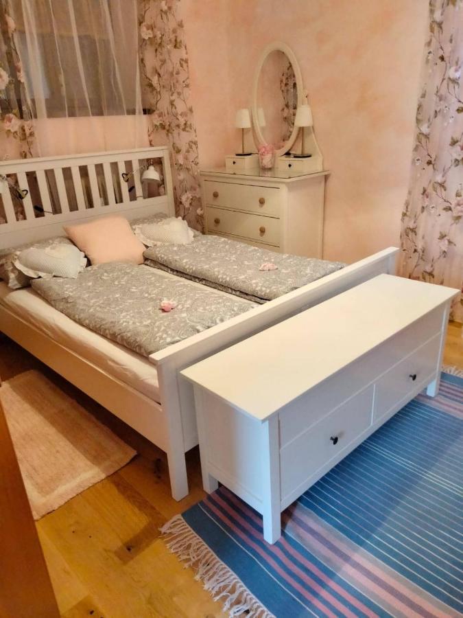 ריבה דל גארדה Schoenes Altstadt-Apartment "Dolce Vita" Inkl Parkplatz מראה חיצוני תמונה